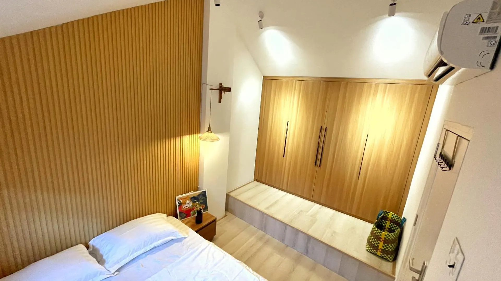 Homestay 55 Buoc La Toi House - 55 Steps To Go Apartment Da Nang Vietnam